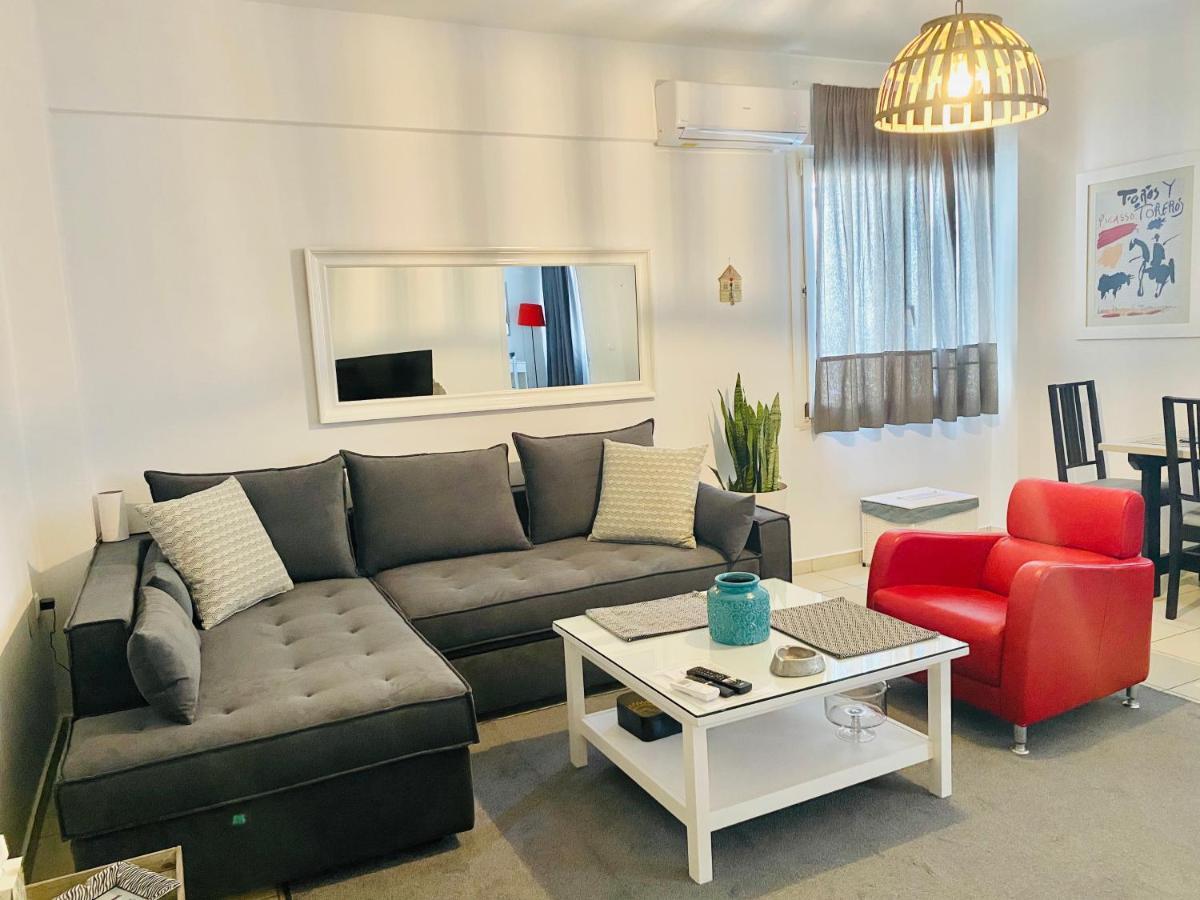 Gianna'S Apartment Central Aigio Cozy And Shining Экстерьер фото