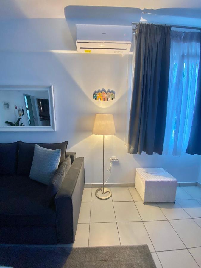 Gianna'S Apartment Central Aigio Cozy And Shining Экстерьер фото